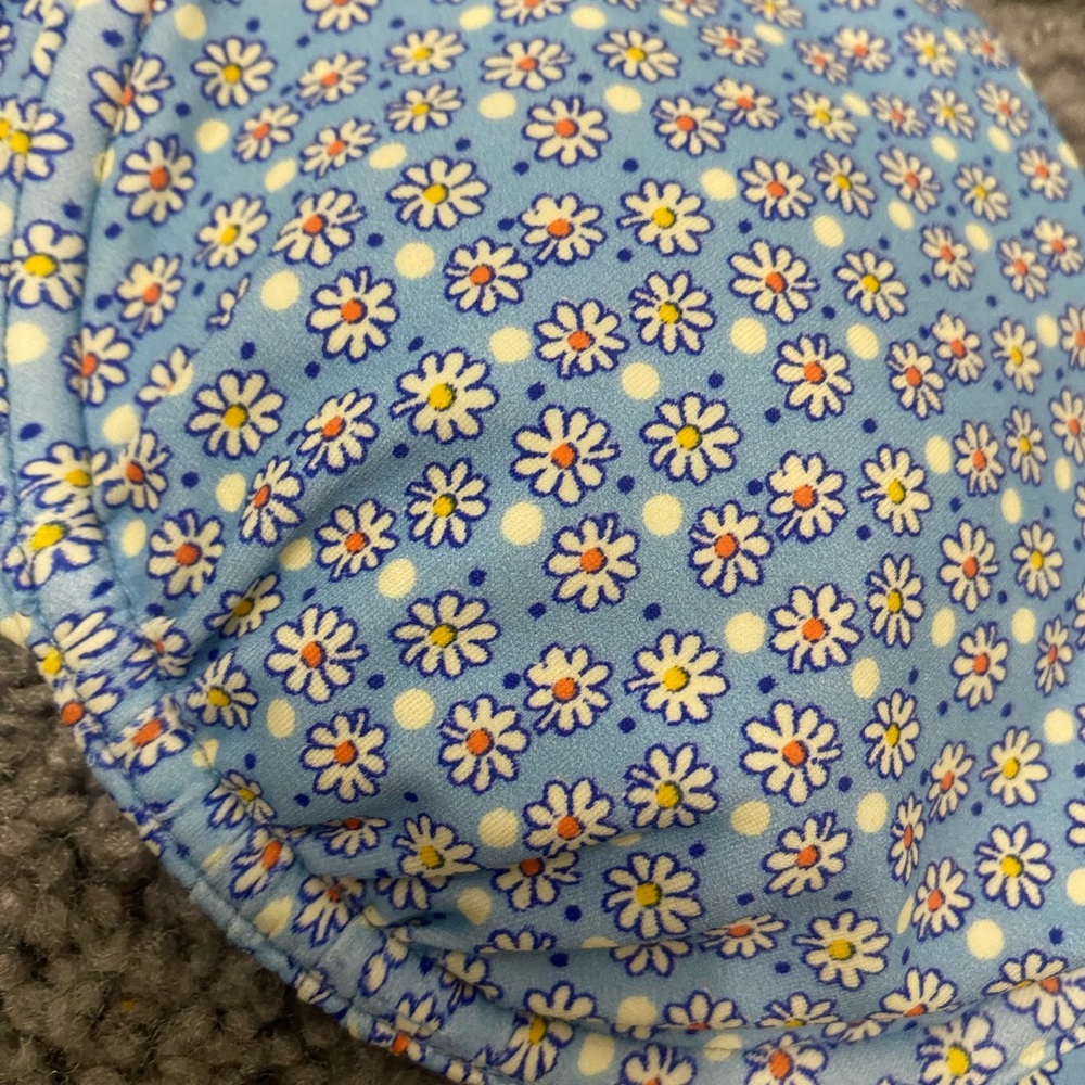 Blue floral Urban Outfitters bikini set - Picture 2 of 3